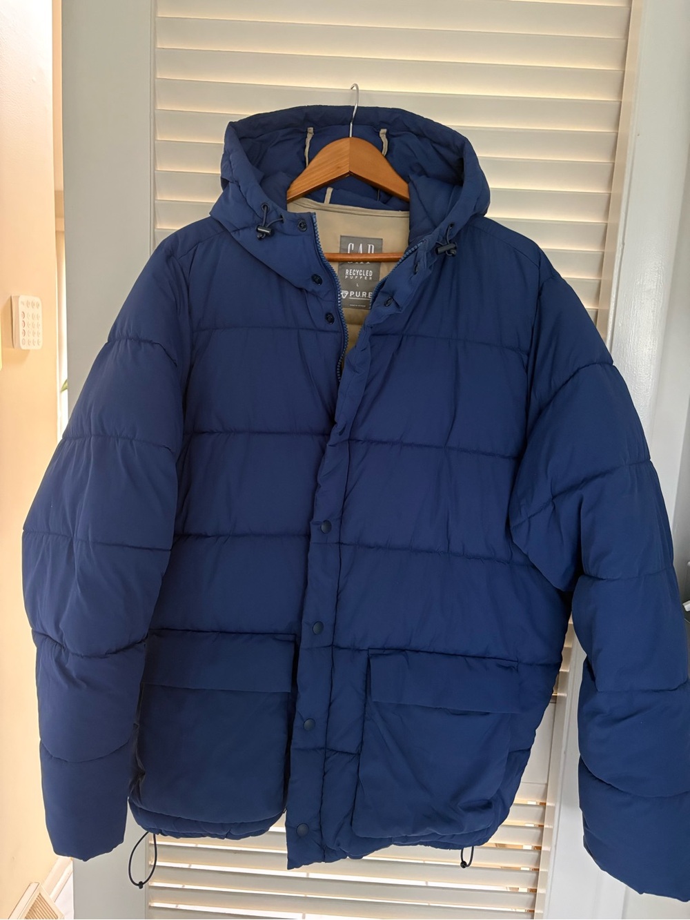 GAP Men's Deep Blue Hooded Puffer Jacket